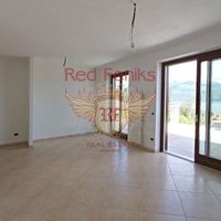 Апартаменты в Италии, Тронцано-Лаго-Маджоре, 110 кв.м.