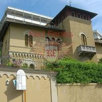 Villa in Italy, Genoa, 400 sq.m.