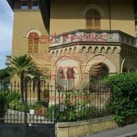 Villa in Italy, Genoa, 400 sq.m.