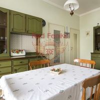 Villa in Italy, Tronzano Lago Maggiore, 350 sq.m.