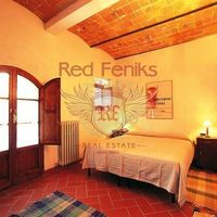 Другая коммерческая недвижимость в Италии, Пиза, 500 кв.м.