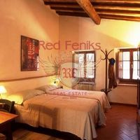 Другая коммерческая недвижимость в Италии, Пиза, 500 кв.м.