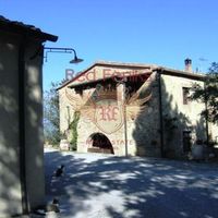 Другая коммерческая недвижимость в Италии, Пиза, 500 кв.м.