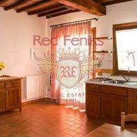 Другая коммерческая недвижимость в Италии, Пиза, 500 кв.м.