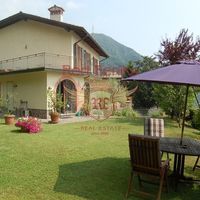 Villa in Italy, Menaggio, 210 sq.m.