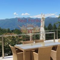 Вилла в Италии, Тронцано-Лаго-Маджоре, 265 кв.м.