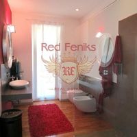 Вилла в Италии, Тронцано-Лаго-Маджоре, 265 кв.м.