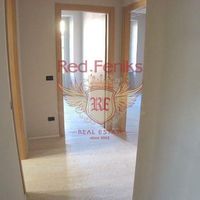 Apartment in Italy, Tronzano Lago Maggiore, 95 sq.m.