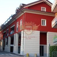 Apartment in Italy, Tronzano Lago Maggiore, 90 sq.m.