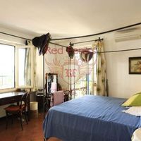 Apartment in Italy, Alassio, 150 sq.m.