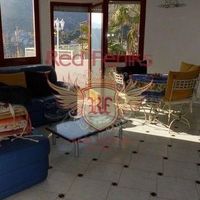 Villa in Italy, Savona