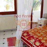 Villa in Italy, Savona