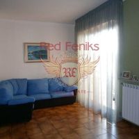 Apartment in Italy, Savona, 120 sq.m.