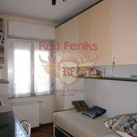 Apartment in Italy, Savona, 120 sq.m.