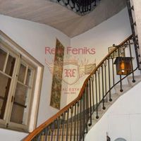 Вилла в Италии, Тронцано-Лаго-Маджоре, 250 кв.м.