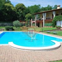Apartment in Italy, Garda, 85 sq.m.