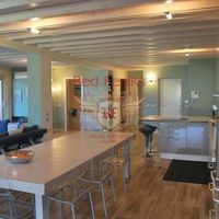 Apartment in Italy, Garda, 220 sq.m.