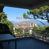 Apartment in Italy, Garda, 220 sq.m.