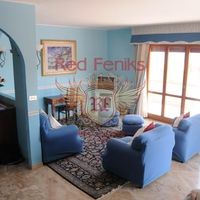 Apartment in Italy, Abruzzo, 150 sq.m.