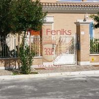 Apartment in Italy, Abruzzo, 140 sq.m.