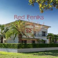 Villa in Italy, Abruzzo, 190 sq.m.