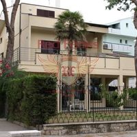 Villa in Italy, Abruzzo, 300 sq.m.