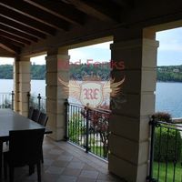 Apartment in Italy, Garda, 130 sq.m.
