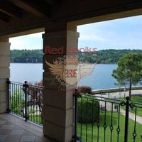 Apartment in Italy, Garda, 130 sq.m.