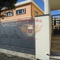 Апартаменты в Италии, Абруццо, 77 кв.м.