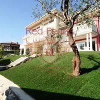 Apartment in Italy, Garda, 95 sq.m.