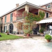 Villa in Italy, Grosseto, 300 sq.m.