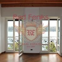 Apartment in Italy, Garda, 135 sq.m.