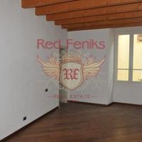 Apartment in Italy, Garda, 135 sq.m.