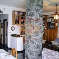Apartment in Italy, Savona, 105 sq.m.
