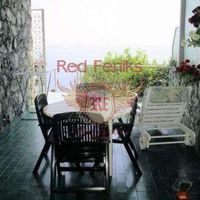 Apartment in Italy, Savona, 105 sq.m.