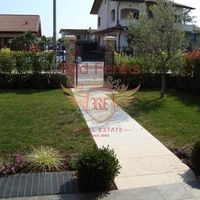 Вилла в Италии, Гарда, 125 кв.м.