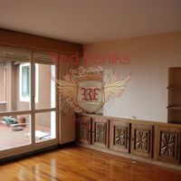 Apartment in Italy, Tronzano Lago Maggiore, 100 sq.m.