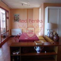 Apartment in Italy, Tronzano Lago Maggiore, 93 sq.m.