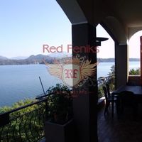 Apartment in Italy, Tronzano Lago Maggiore, 93 sq.m.