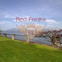 Villa in Italy, Tronzano Lago Maggiore, 600 sq.m.
