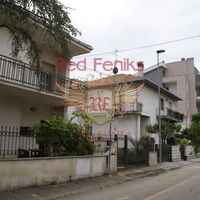 Villa in Italy, Abruzzo, 256 sq.m.