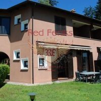 Apartment in Italy, Tronzano Lago Maggiore, 210 sq.m.