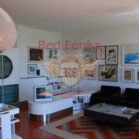 Apartment in Italy, Tronzano Lago Maggiore, 210 sq.m.