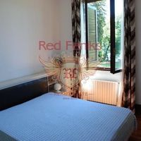 Apartment in Italy, Tronzano Lago Maggiore, 210 sq.m.