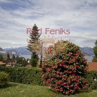 Вилла в Италии, Тронцано-Лаго-Маджоре, 436 кв.м.