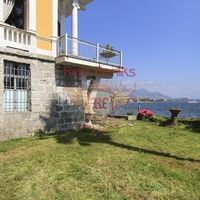 Вилла в Италии, Тронцано-Лаго-Маджоре, 795 кв.м.