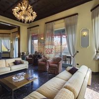 Вилла в Италии, Тронцано-Лаго-Маджоре, 795 кв.м.