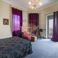 Вилла в Италии, Тронцано-Лаго-Маджоре, 795 кв.м.