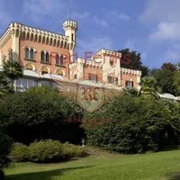 Вилла в Италии, Тронцано-Лаго-Маджоре, 1629 кв.м.