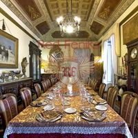 Вилла в Италии, Тронцано-Лаго-Маджоре, 1629 кв.м.